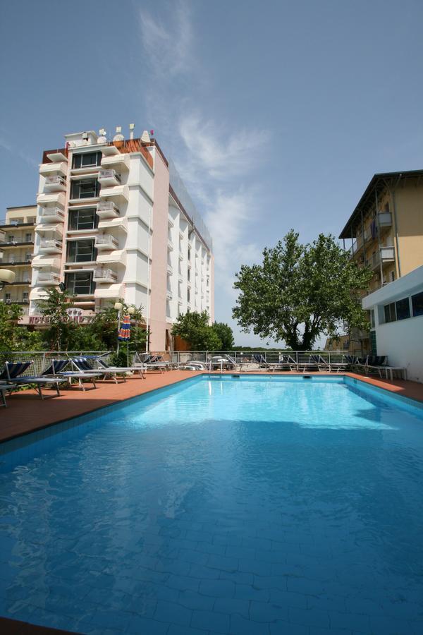 Hotel London Cattolica Exterior foto
